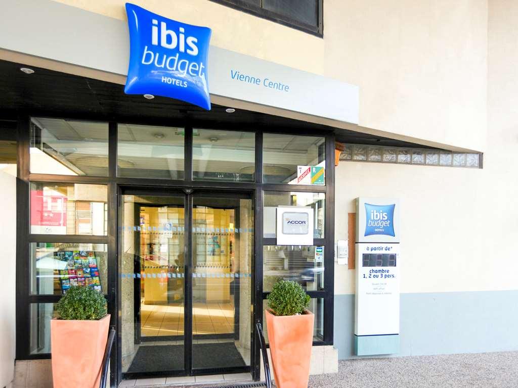 Готель Ibis Budget Vienne Sud Екстер'єр фото